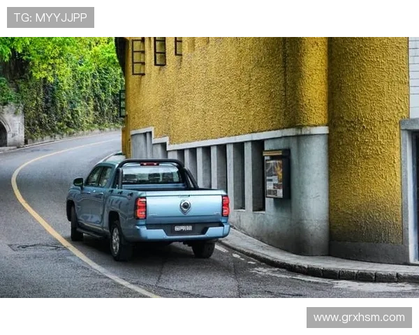 2.0T柴油机，400牛·米扭矩+AT轮胎！金刚炮是越野神器？